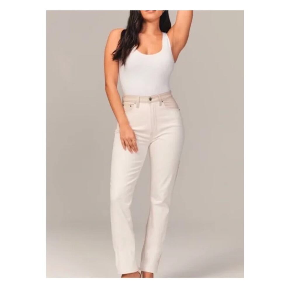 Abercrombie A & F The 90's Straight Ultra High Rise Cream Jeans Curve Love 28/6